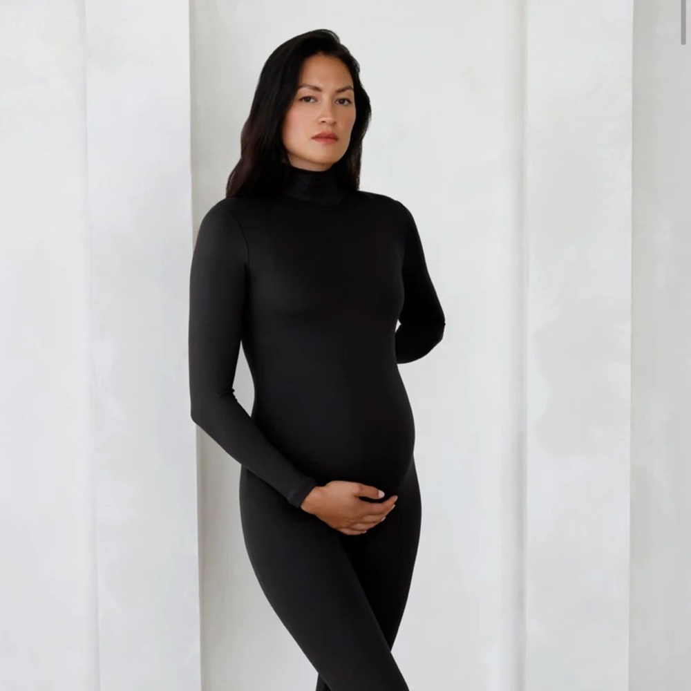 Black Bumpsuit! (Maternity)